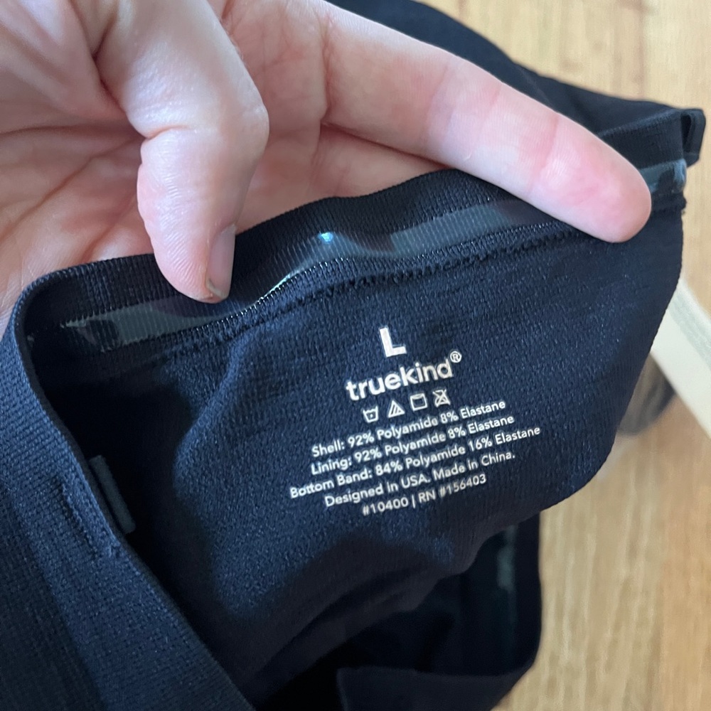 Truekind Black Strapless Bandeau Bra - Picture 7 of 7